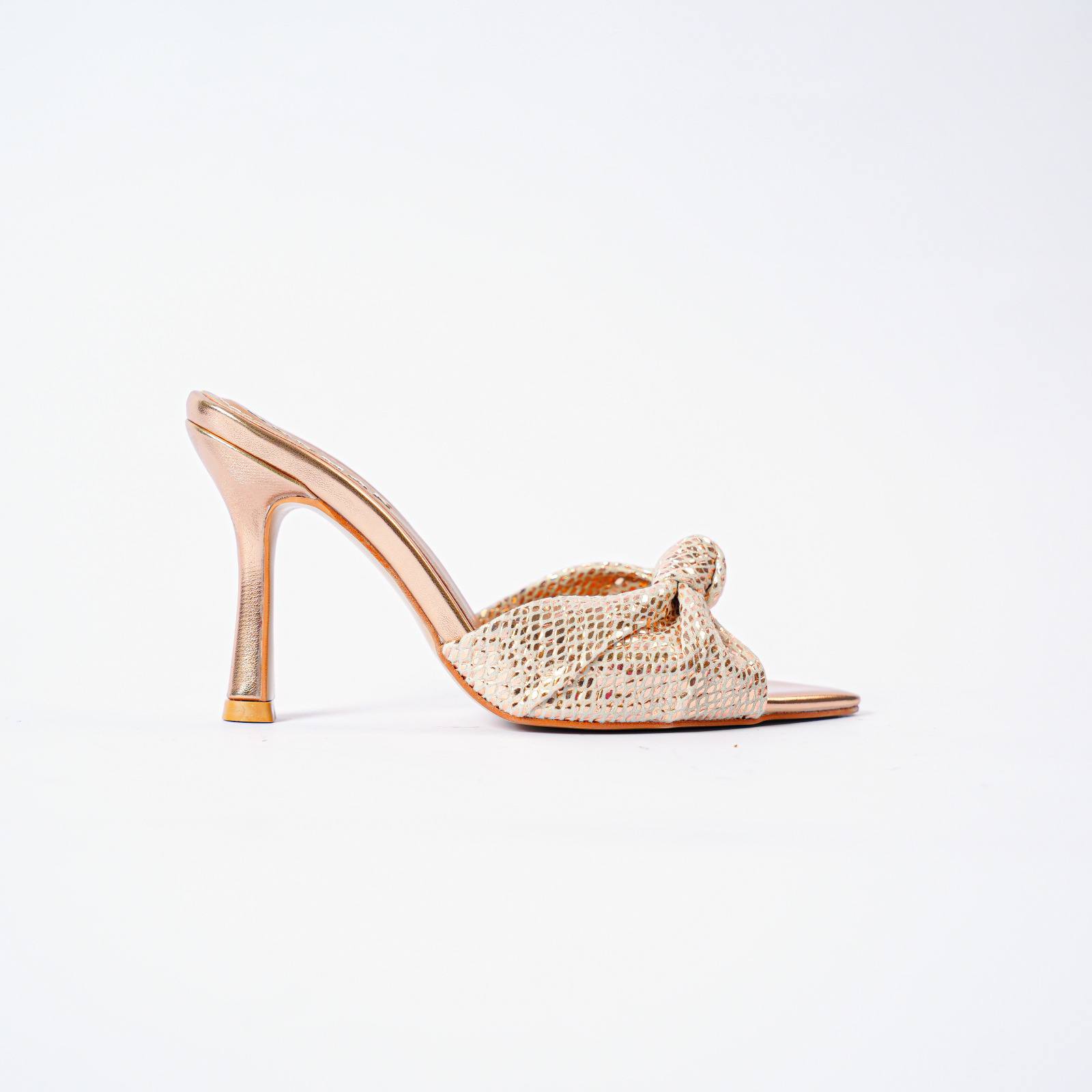 SLN-6710 Gold